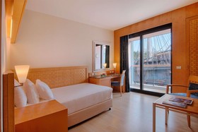 NH Collection Genova Marina