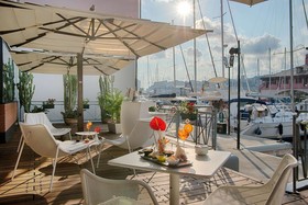 NH Collection Genova Marina