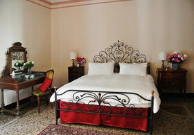 Palazzo Zecchino