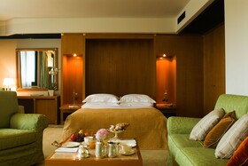 Starhotels President