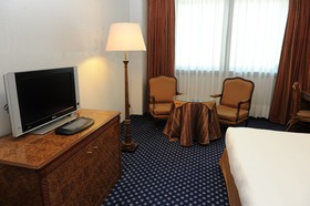 Tower Genova Airport - Hotel & Conference Center