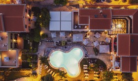 Leonardo Resort