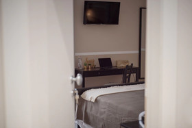 6thLand-Rent Rooms
