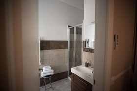 6thLand-Rent Rooms