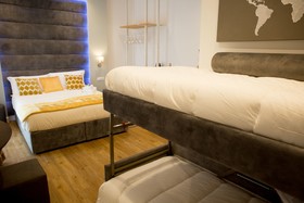 Atmosfere Guest House II