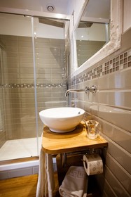 Atmosfere Guest House II