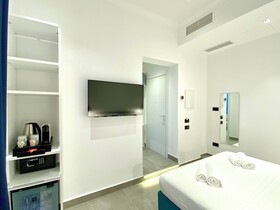 The One Sun N Sea Rooms