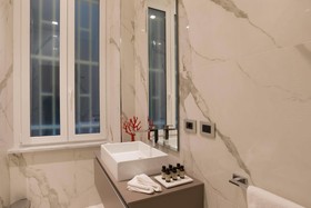 Via Chiodo Luxury Rooms