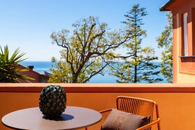 Villa Riviera Resort