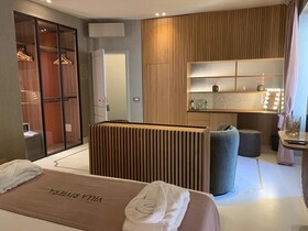 Villa Riviera Resort