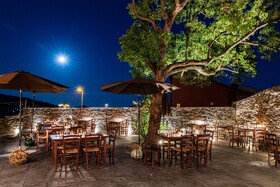 Villa Riviera Resort