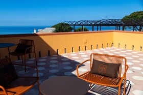 Villa Riviera Resort