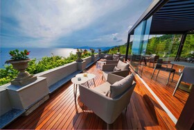 Villa Riviera Resort