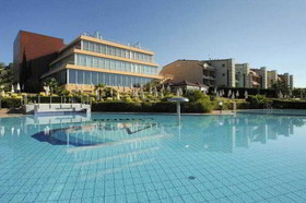 Loano 2 Village Hotel