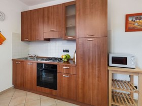 Traditional Holiday Home in Moneglia With Private Terrace