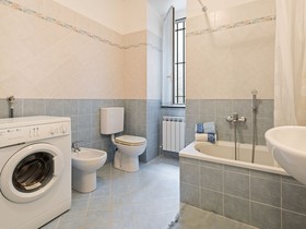 Traditional Holiday Home in Moneglia With Private Terrace