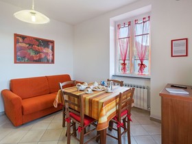 Traditional Holiday Home in Moneglia With Private Terrace