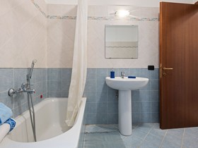 Traditional Holiday Home in Moneglia With Private Terrace