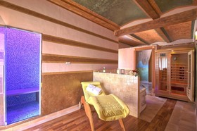 La Corte Natural Resort