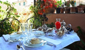 La Terrazza dei Pelargoni B&B