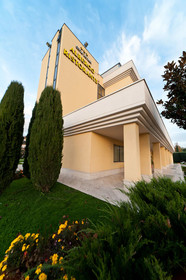 Albergo Ristorante CITTA' DEI PAPI