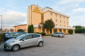 Albergo Ristorante CITTA' DEI PAPI