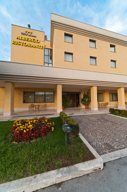 Albergo Ristorante CITTA' DEI PAPI