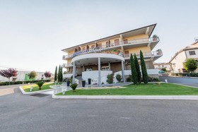 Aquila Hotel