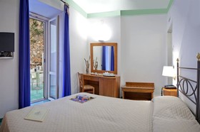 Grand Santa Domitilla