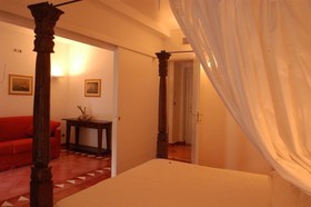 Grand Santa Domitilla