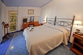 Grand Santa Domitilla