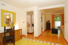 Grand Santa Domitilla