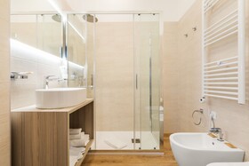 Adelante Rooms