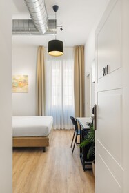 Adelante Rooms