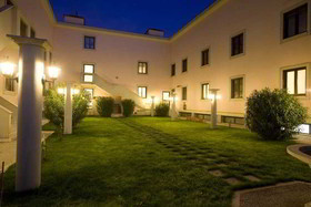 Hotel Alba Torre Maura