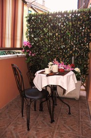 Alba Domus Roma B&B