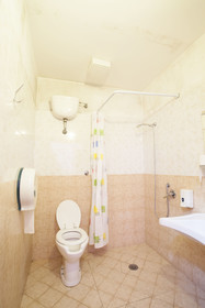 Alessandro Downtown Hostel
