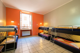 Alessandro Downtown Hostel