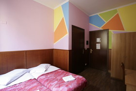 Alessandro Downtown Hostel