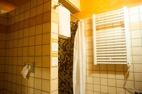 Almes Roma B&B