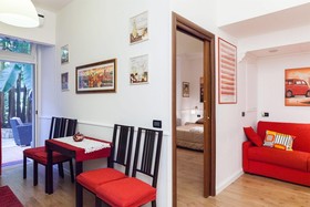Almes Roma B&B