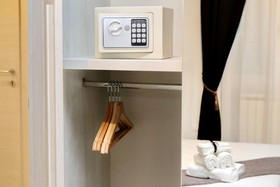ALTROVE Boutique Rooms