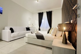 ALTROVE Boutique Rooms