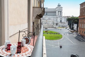 Amazing Piazza Venezia Suites