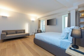 Amazing Piazza Venezia Suites