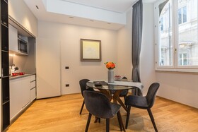 Amazing Piazza Venezia Suites