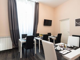 Arch Rome Suites