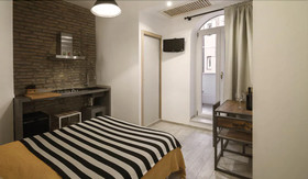 B&B Room Of Arts