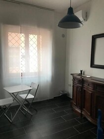 B&B Style