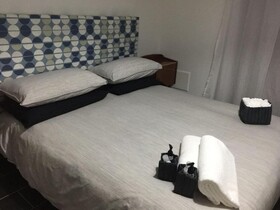 B&B Style